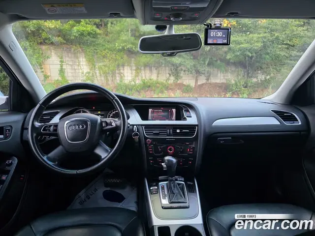 Audi A4 2011 2.0 автомат (гидро), миниатюра 7