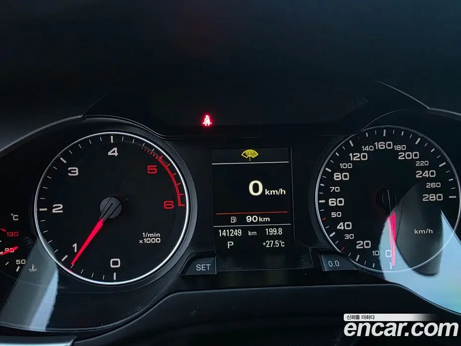 Audi A4 2011 2.0 автомат (гидро), фото 8