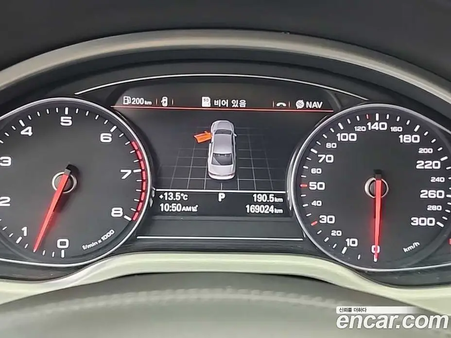 Audi A8 2013 6.3 автомат (гидро), фото 6 Audi A8 2013 6.3 автомат (гидро), фото 6