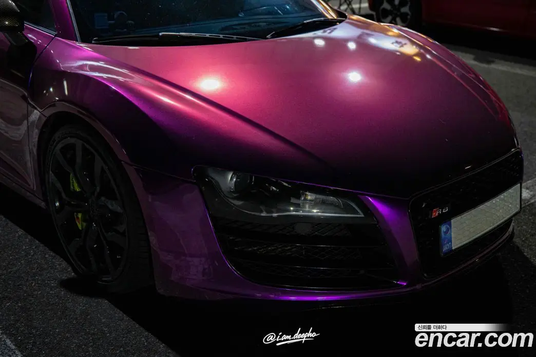 Audi R8 2010 5.2 автомат (гидро), фото 12 Audi R8 2010 5.2 автомат (гидро), фото 12