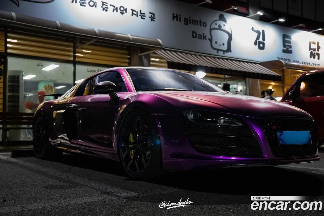 Audi R8 2010 5.2 автомат (гидро), фото 13 Audi R8 2010 5.2 автомат (гидро), фото 13