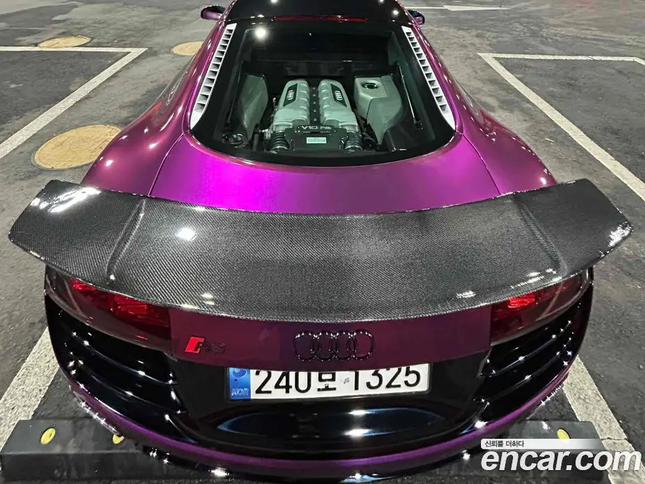 Audi R8 2010 5.2 автомат (гидро), фото 3 Audi R8 2010 5.2 автомат (гидро), фото 3