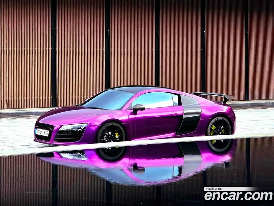Audi R8 2010 5.2 автомат (гидро), фото 6 Audi R8 2010 5.2 автомат (гидро), фото 6