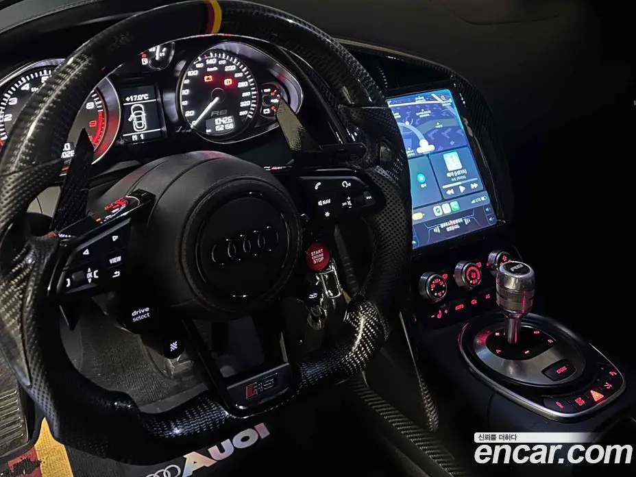 Audi R8 2010 5.2 автомат (гидро), фото 10 Audi R8 2010 5.2 автомат (гидро), фото 10