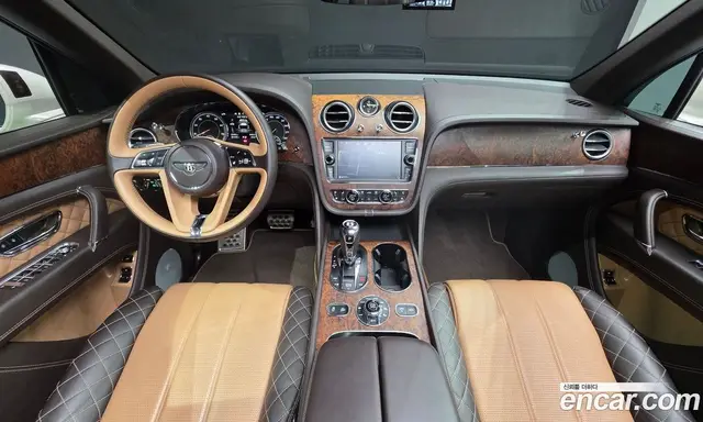 Bentley Bentayga 2018 6.0 автомат (гидро), миниатюра 7