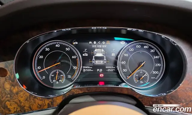 Bentley Bentayga 2018 6.0 автомат (гидро), миниатюра 8