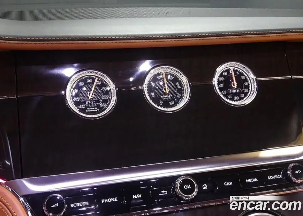 Bentley Continental 2018 6.0 автомат (гидро), фото 17 Bentley Continental 2018 6.0 автомат (гидро), фото 17