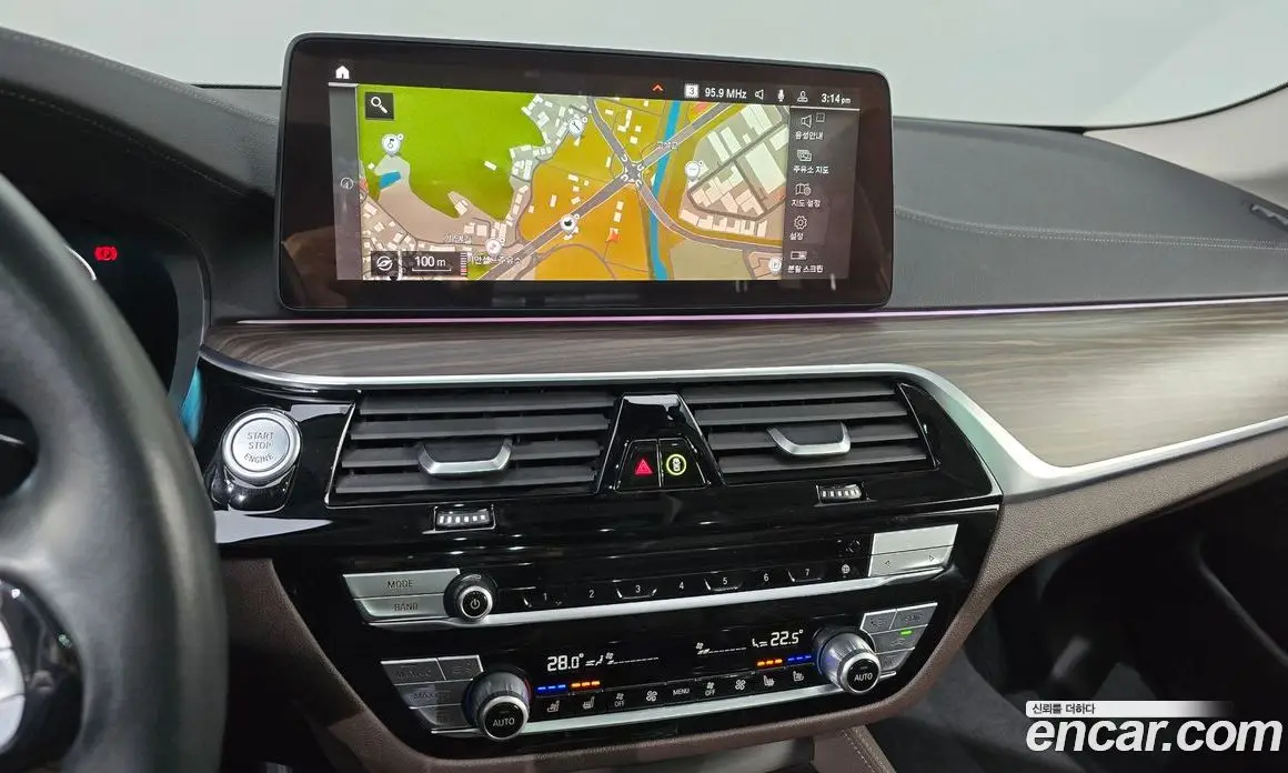 BMW 5 серия 2021 2.0 автомат (гидро), фото 14 BMW 5 серия 2021 2.0 автомат (гидро), фото 14