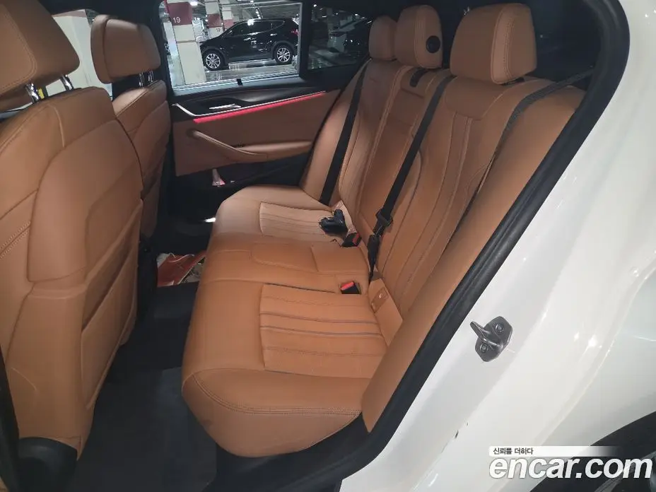 BMW 5 серия 2022 2.0 автомат (гидро), фото 17 BMW 5 серия 2022 2.0 автомат (гидро), фото 17