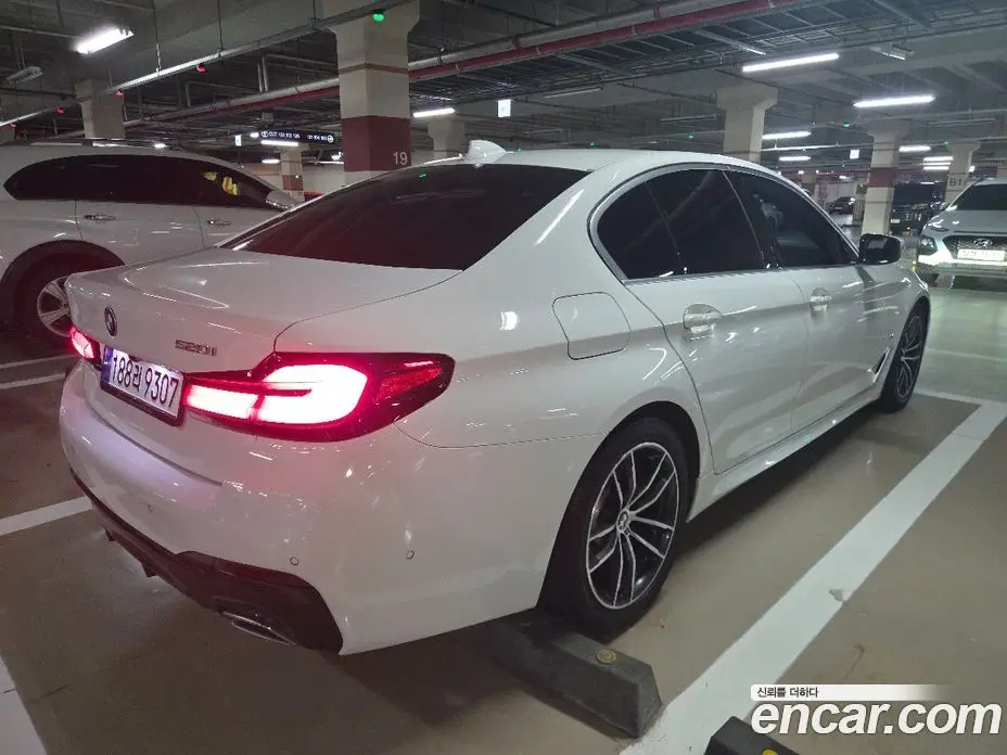 BMW 5 серия 2022 2.0 автомат (гидро), фото 4 BMW 5 серия 2022 2.0 автомат (гидро), фото 4