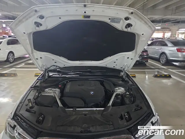 BMW 5 серия 2022 2.0 автомат (гидро), миниатюра 6 BMW 5 серия 2022 2.0 автомат (гидро), миниатюра 6