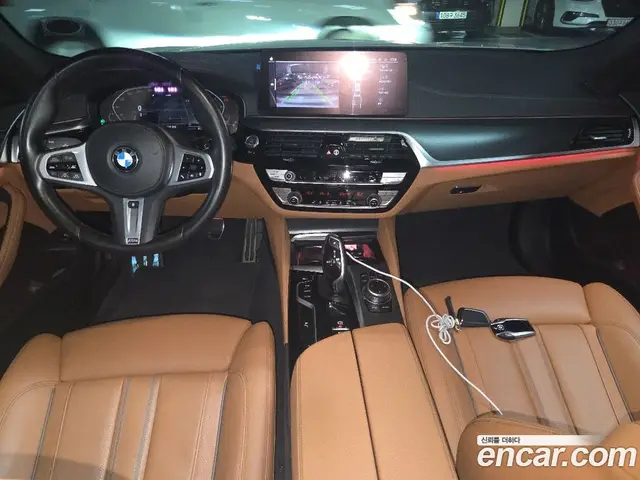 BMW 5 серия 2022 2.0 автомат (гидро), миниатюра 7 BMW 5 серия 2022 2.0 автомат (гидро), миниатюра 7