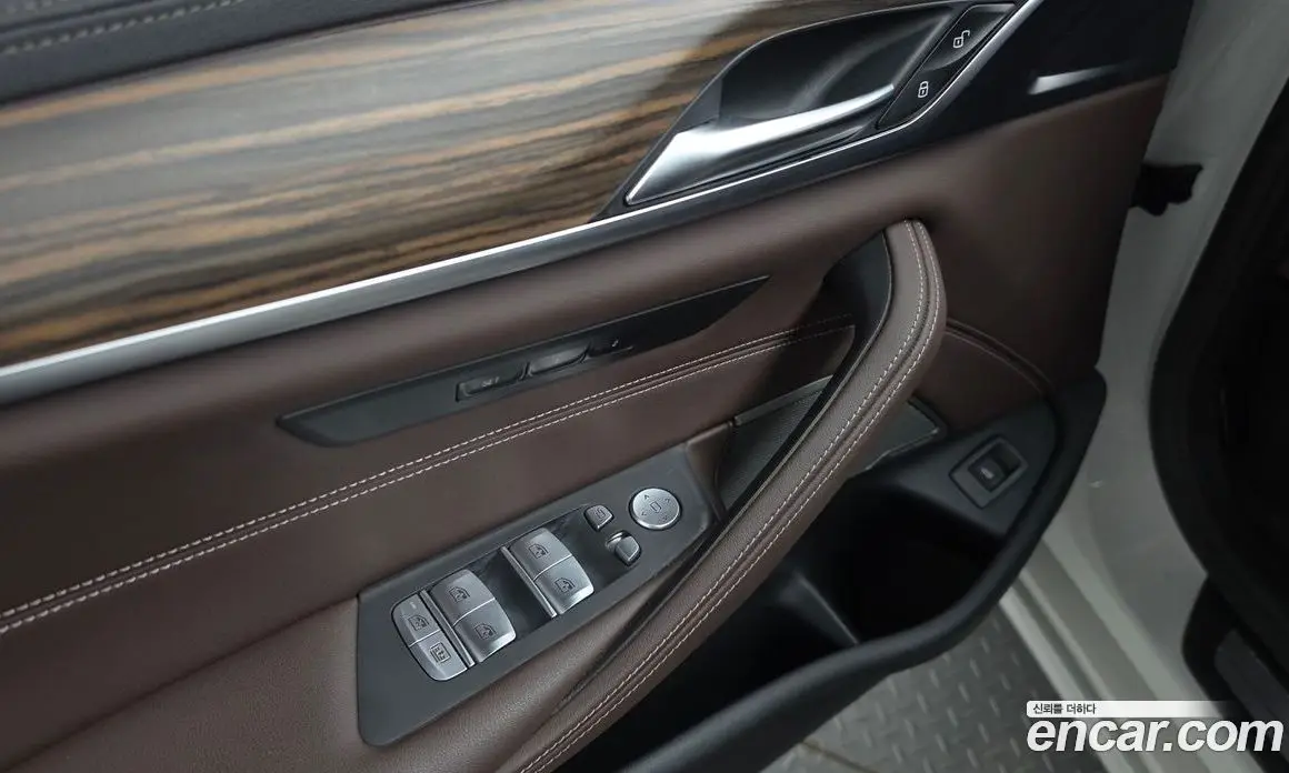 BMW 5 серия 2022 2.0 автомат (гидро), фото 20