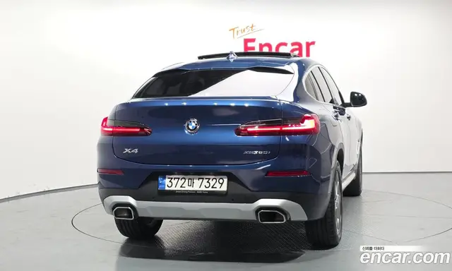 BMW X4 2022 2.0 автомат (гидро), миниатюра 4