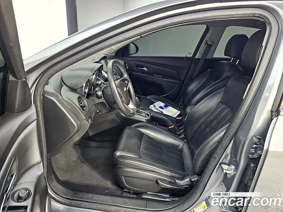 Chevrolet Cruze 2015 1.8 автомат (гидро), фото 8