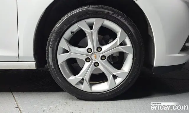 Chevrolet Cruze 2017 1.4 автомат (гидро), миниатюра 5 Chevrolet Cruze 2017 1.4 автомат (гидро), миниатюра 5