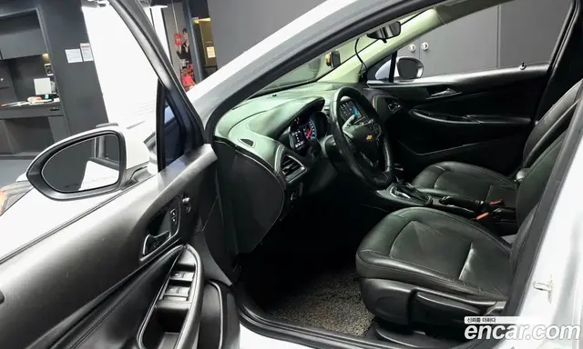 Chevrolet Cruze 2017 1.4 автомат (гидро), миниатюра 10 Chevrolet Cruze 2017 1.4 автомат (гидро), миниатюра 10