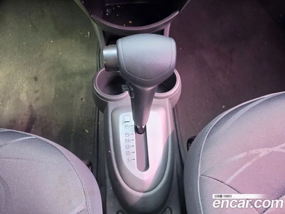 Chevrolet Spark 2012 1.0 автомат (гидро), фото 14