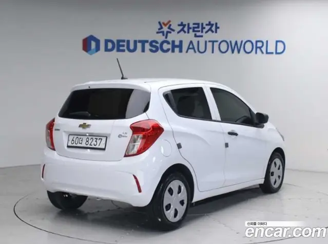 Chevrolet Spark 2015 1.0 автомат (гидро), миниатюра 2 Chevrolet Spark 2015 1.0 автомат (гидро), миниатюра 2