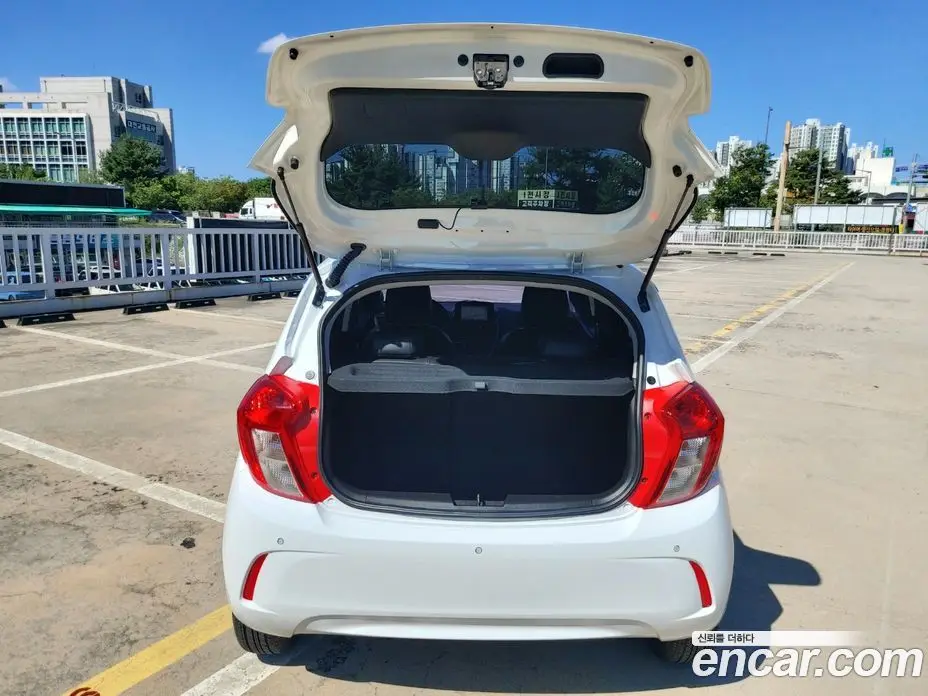 Chevrolet Spark 2015 1.0 автомат (гидро), фото 17 Chevrolet Spark 2015 1.0 автомат (гидро), фото 17