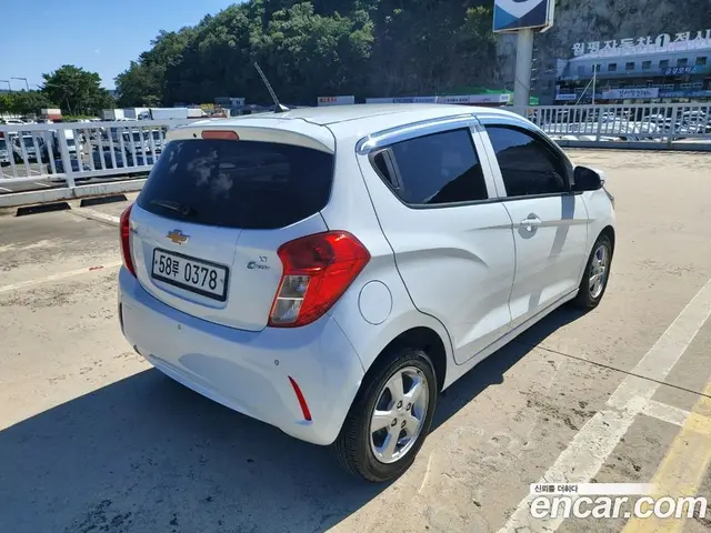 Chevrolet Spark 2015 1.0 автомат (гидро), миниатюра 5 Chevrolet Spark 2015 1.0 автомат (гидро), миниатюра 5