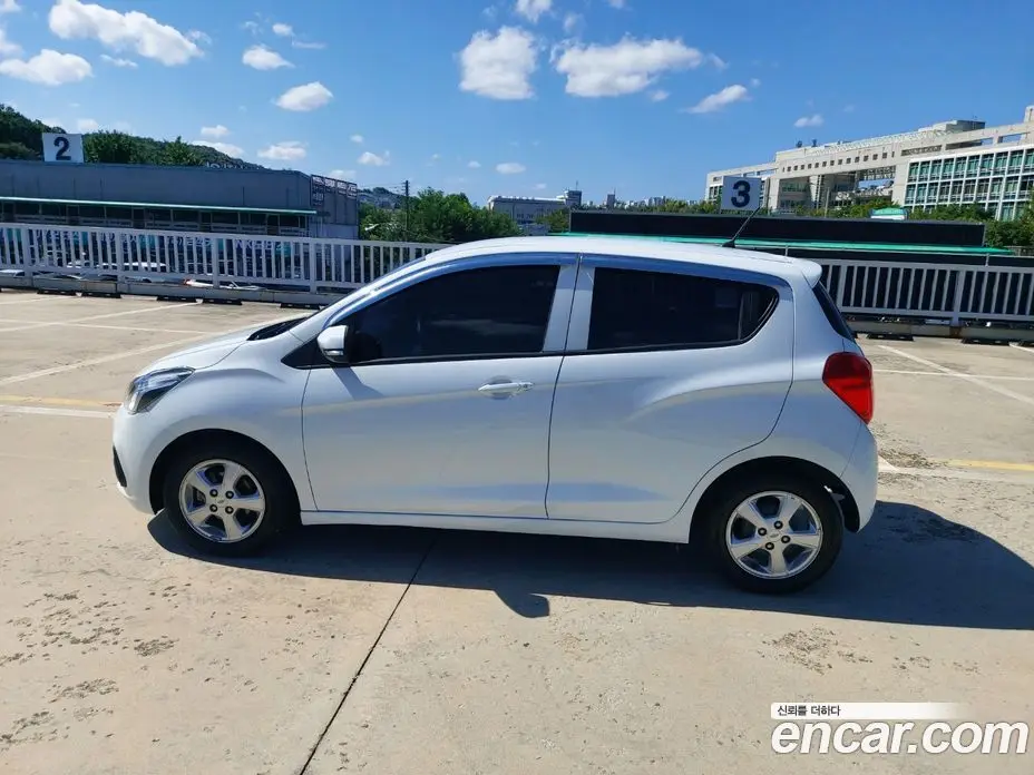 Chevrolet Spark 2015 1.0 автомат (гидро), фото 8 Chevrolet Spark 2015 1.0 автомат (гидро), фото 8