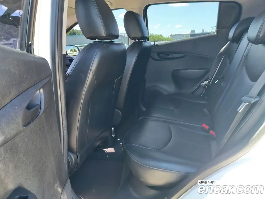 Chevrolet Spark 2015 1.0 автомат (гидро), фото 10 Chevrolet Spark 2015 1.0 автомат (гидро), фото 10