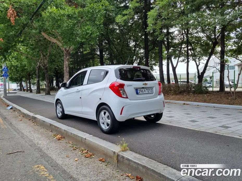 Chevrolet Spark 2022 1.0 автомат (гидро), фото 6