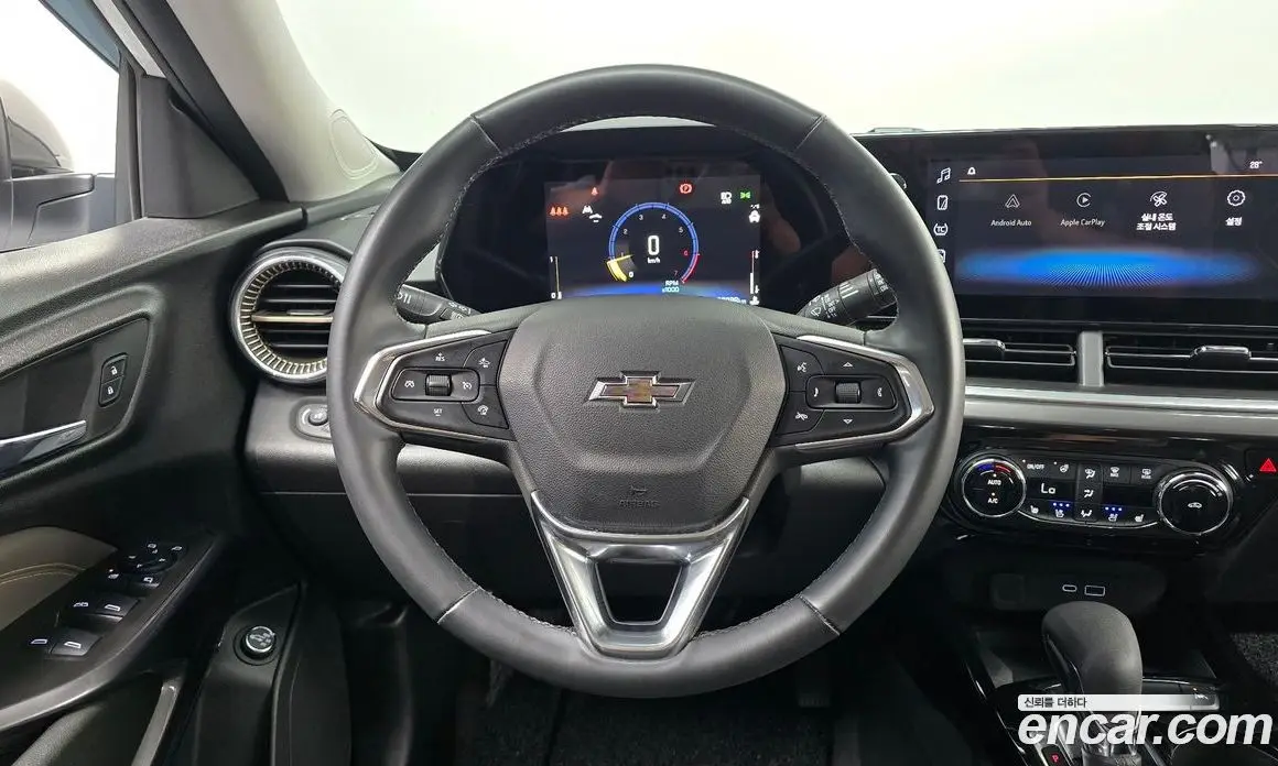 Chevrolet Trax 2023 1.2 автомат (гидро), фото 13