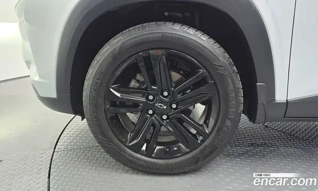 Chevrolet Trax 2023 1.2 автомат (гидро), миниатюра 5