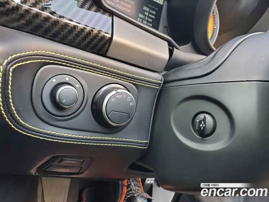 Ferrari 458 2013 4.5 автомат (гидро), фото 11 Ferrari 458 2013 4.5 автомат (гидро), фото 11