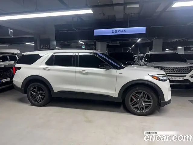 Ford Explorer 2025 2.3 автомат (гидро), миниатюра 2 Ford Explorer 2025 2.3 автомат (гидро), миниатюра 2