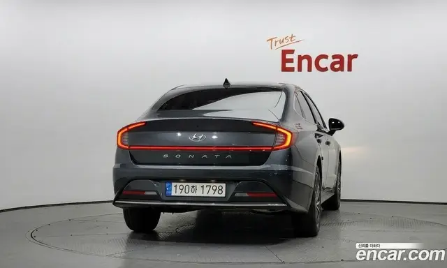 Hyundai Sonata 2023 2.0 автомат (гидро), миниатюра 4