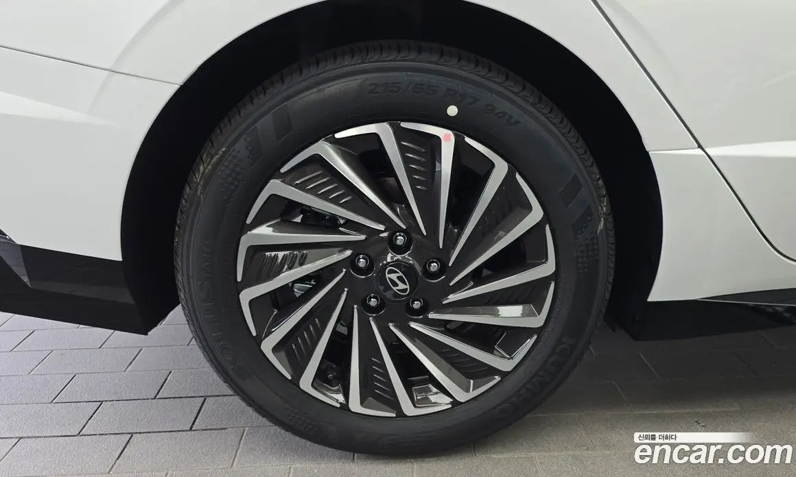 Hyundai Sonata 2026 2.0 автомат (гидро), фото 5 Hyundai Sonata 2026 2.0 автомат (гидро), фото 5