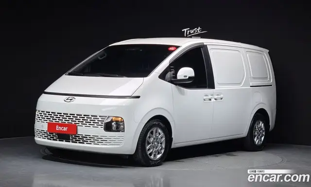 Hyundai Staria, 2021, 39 572 км