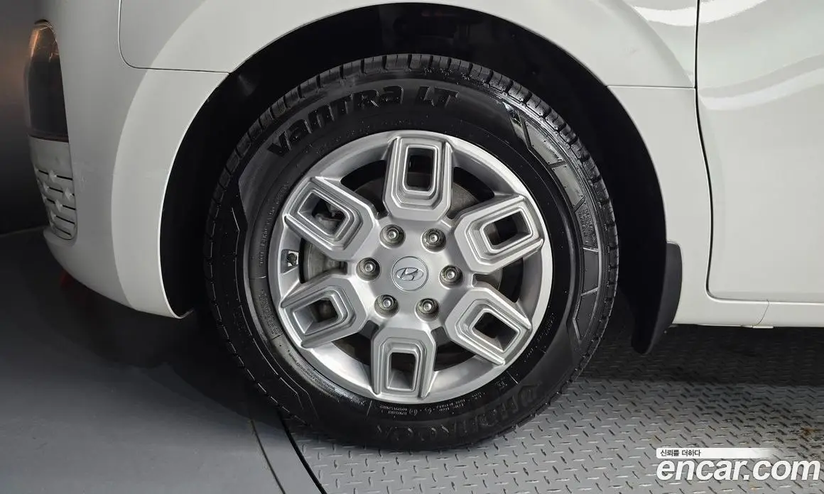 Hyundai Staria 2021 2.2 автомат (гидро), фото 5 Hyundai Staria 2021 2.2 автомат (гидро), фото 5