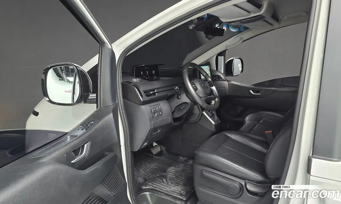 Hyundai Staria 2021 2.2 автомат (гидро), фото 10 Hyundai Staria 2021 2.2 автомат (гидро), фото 10