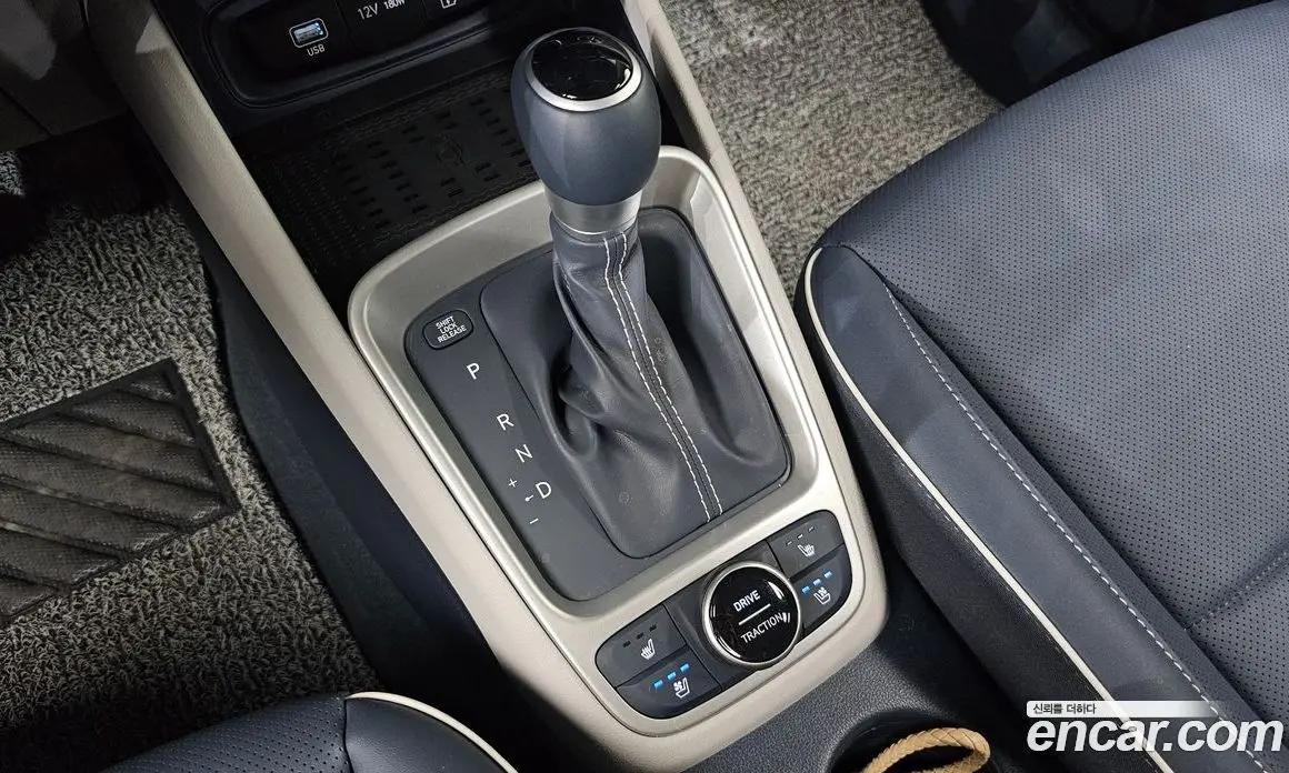 Hyundai Venue 2026 1.6 автомат (гидро), фото 9
