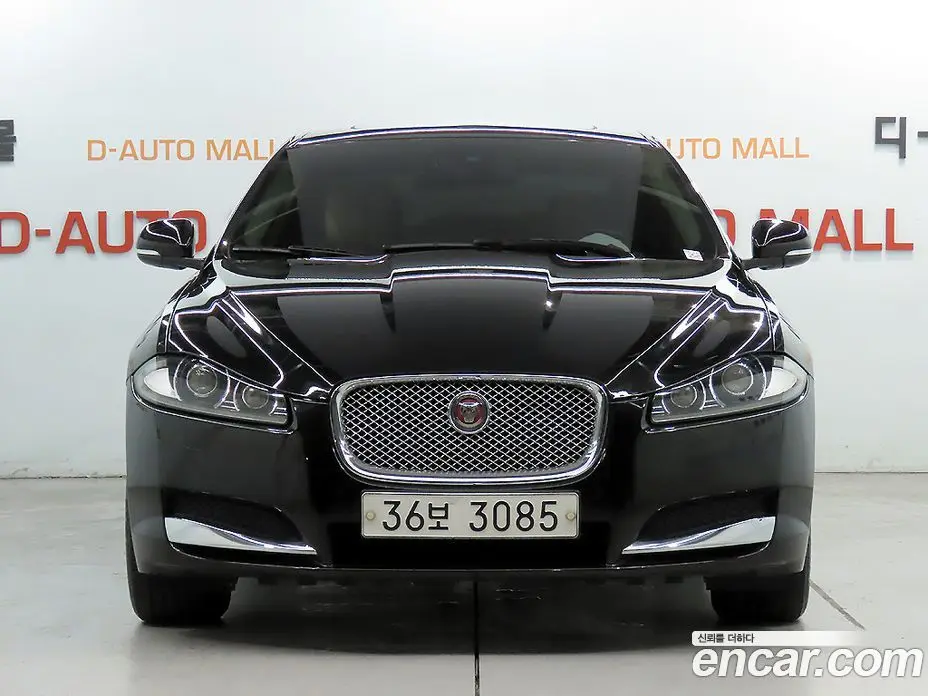 Jaguar XF 2015 2.0 автомат (гидро), фото 2 Jaguar XF 2015 2.0 автомат (гидро), фото 2