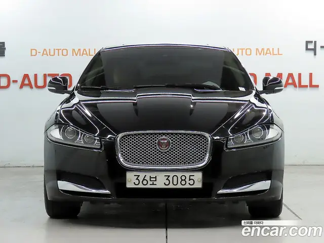 Jaguar XF 2015 2.0 автомат (гидро), миниатюра 2 Jaguar XF 2015 2.0 автомат (гидро), миниатюра 2