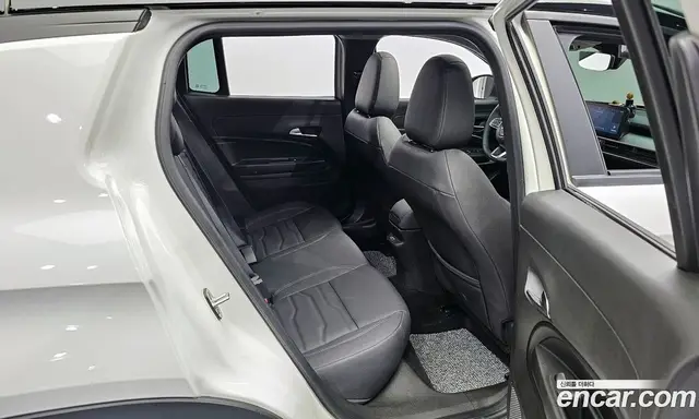 Jeep Avenger 2024 0.1 автомат (гидро), миниатюра 12