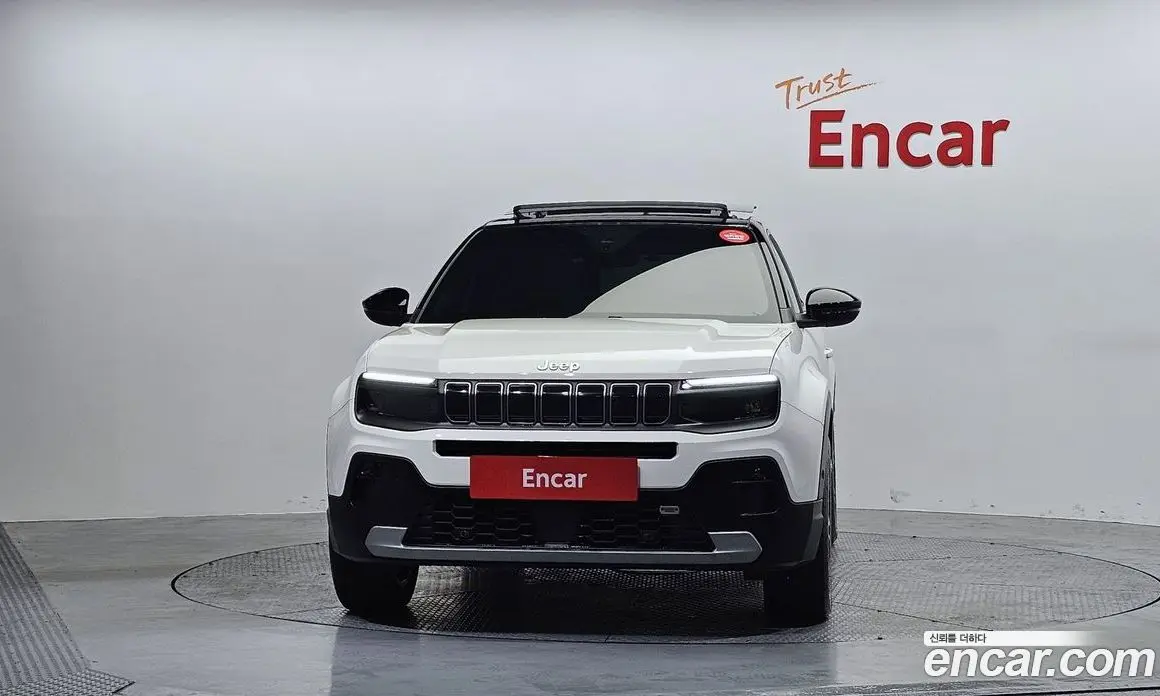 Jeep Avenger 2024 0.1 автомат (гидро), фото 3 Jeep Avenger 2024 0.1 автомат (гидро), фото 3