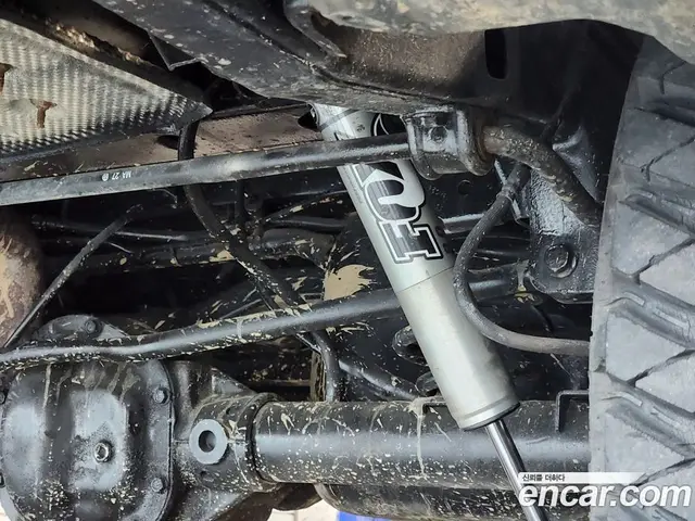 Jeep Wrangler 2012 2.8 автомат (гидро), миниатюра 7