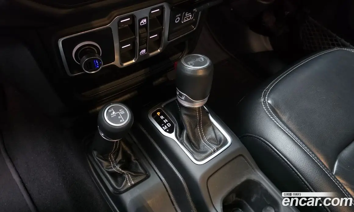Jeep Wrangler 2019 2.0 автомат (гидро), фото 9 Jeep Wrangler 2019 2.0 автомат (гидро), фото 9