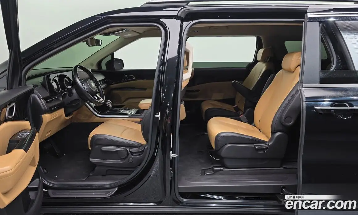 Kia Carnival 2020 2.2 автомат (гидро), фото 16 Kia Carnival 2020 2.2 автомат (гидро), фото 16