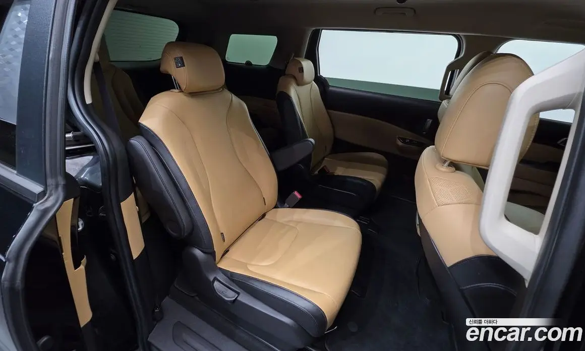 Kia Carnival 2020 2.2 автомат (гидро), фото 18 Kia Carnival 2020 2.2 автомат (гидро), фото 18
