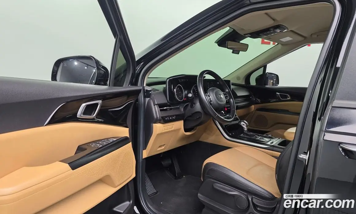Kia Carnival 2020 2.2 автомат (гидро), фото 10 Kia Carnival 2020 2.2 автомат (гидро), фото 10