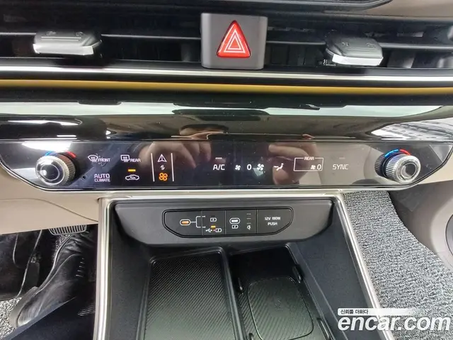 Kia Carnival 2026 3.5 автомат (гидро), миниатюра 9