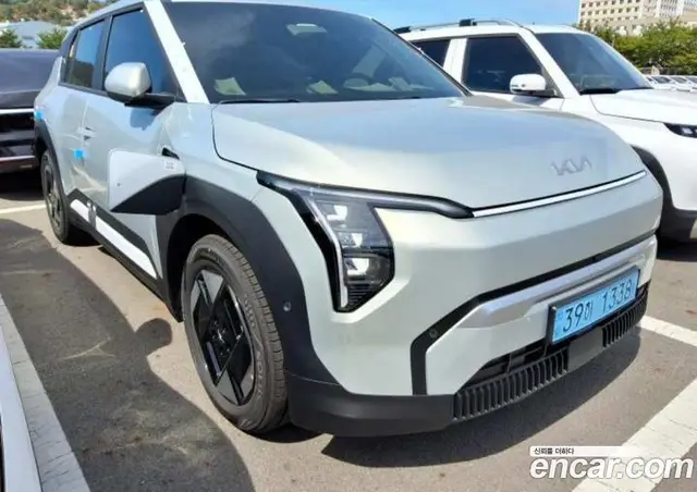 Kia EV3 2026 1.0 автомат (гидро), миниатюра 11 Kia EV3 2026 1.0 автомат (гидро), миниатюра 11