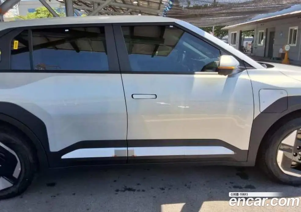 Kia EV3 2026 1.0 автомат (гидро), фото 6 Kia EV3 2026 1.0 автомат (гидро), фото 6